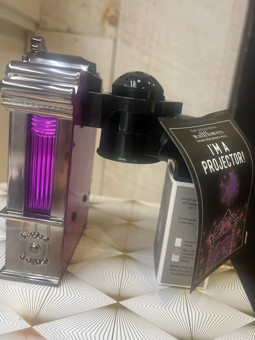 Bath & Body Works fortuneteller Projector Wallflower Plug